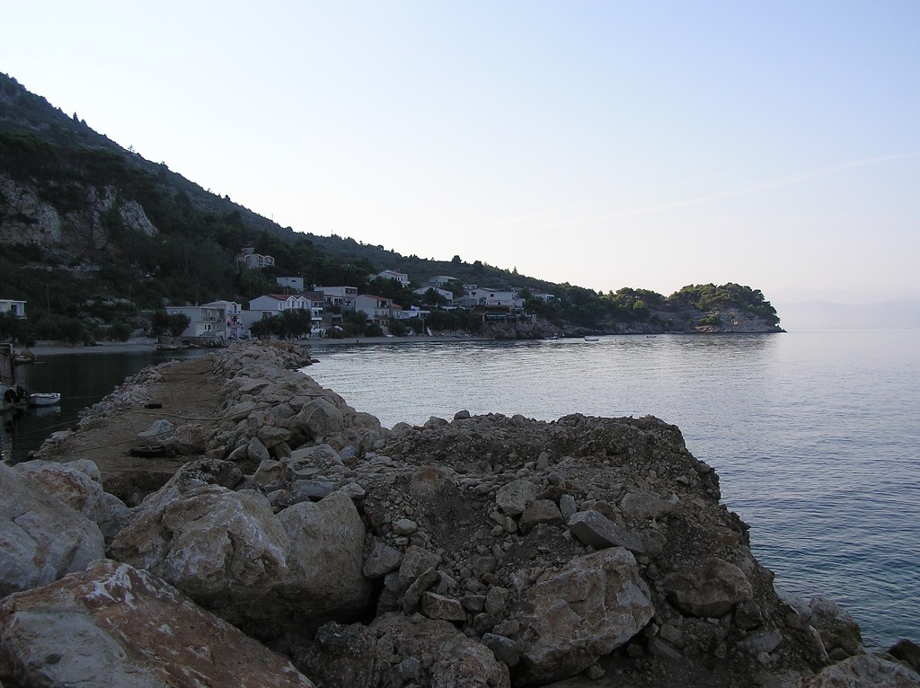 img00004.jpg
