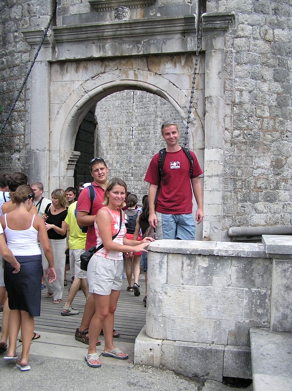 img00024.jpg
