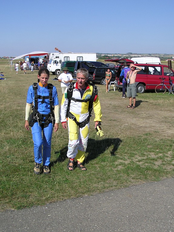 img00030.jpg