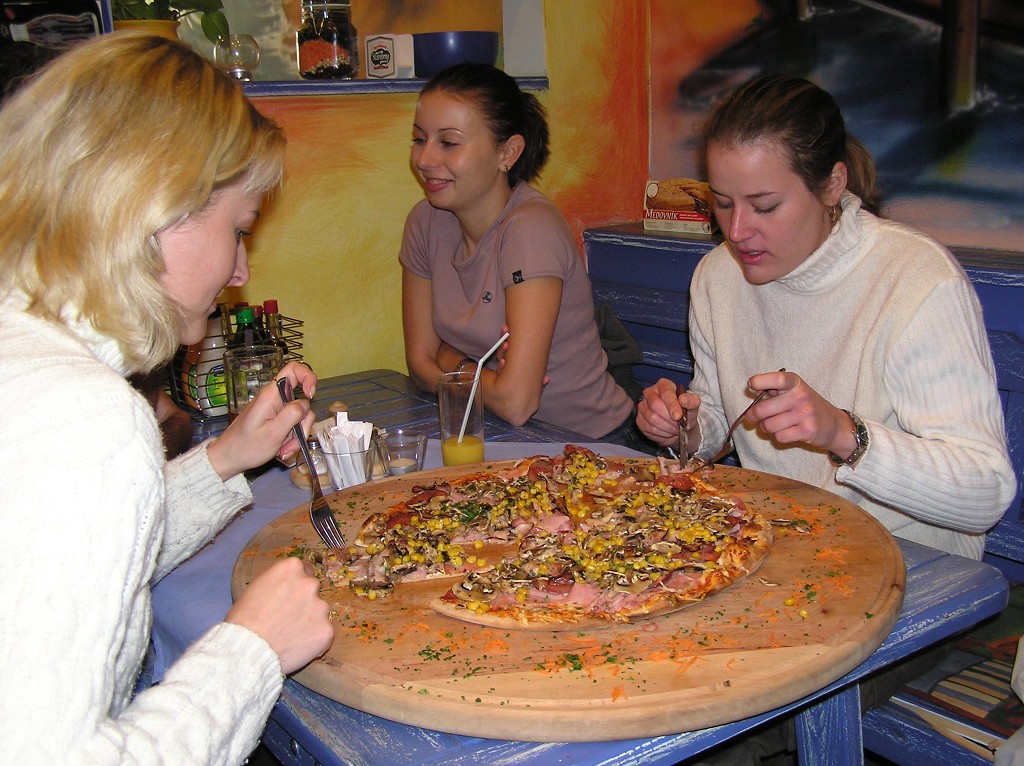 img00002.jpg