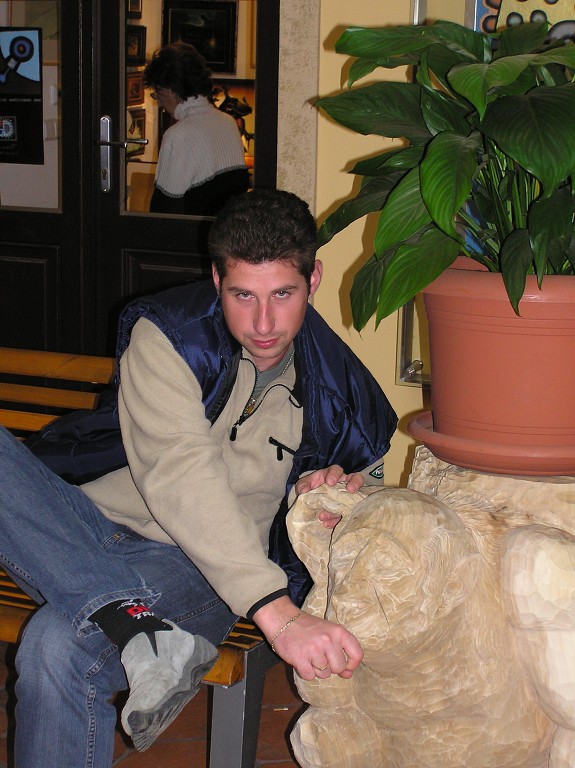 img00004.jpg