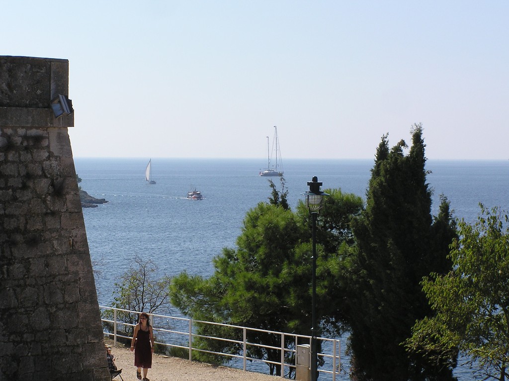 img00013.jpg