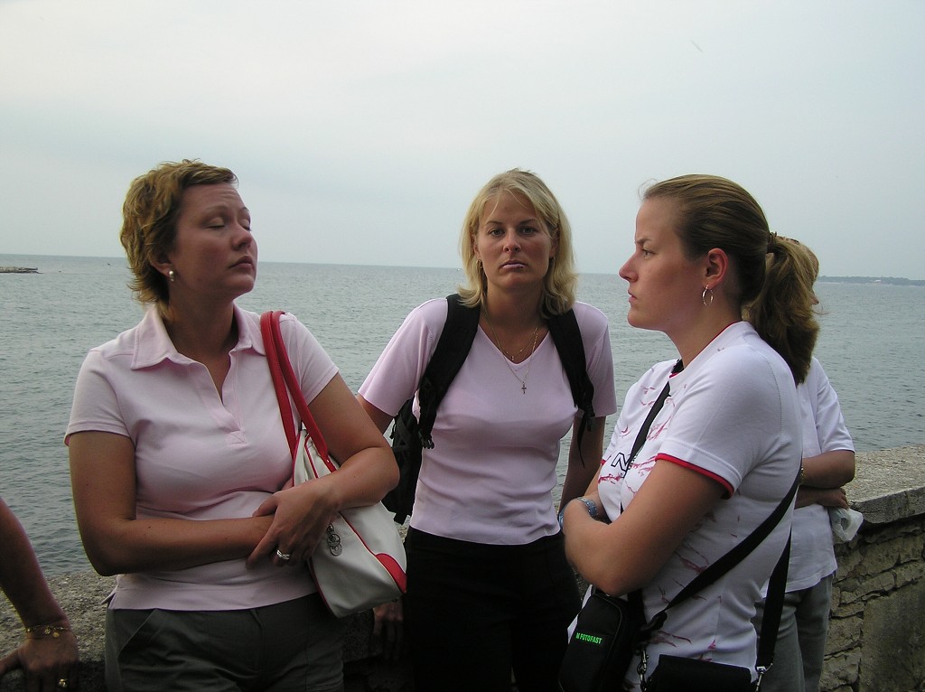 img00031.jpg