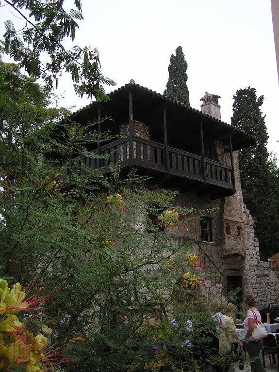 img00033.jpg