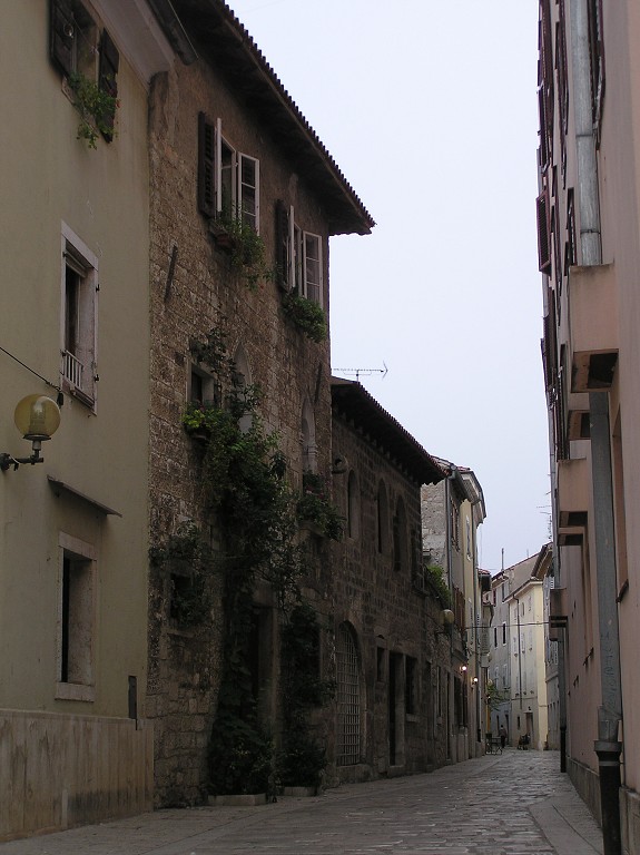img00035.jpg