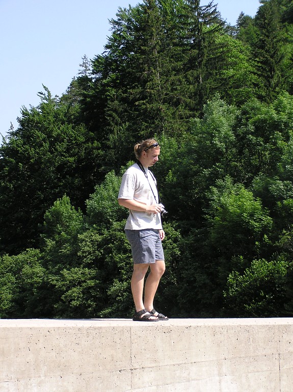 img00020.jpg