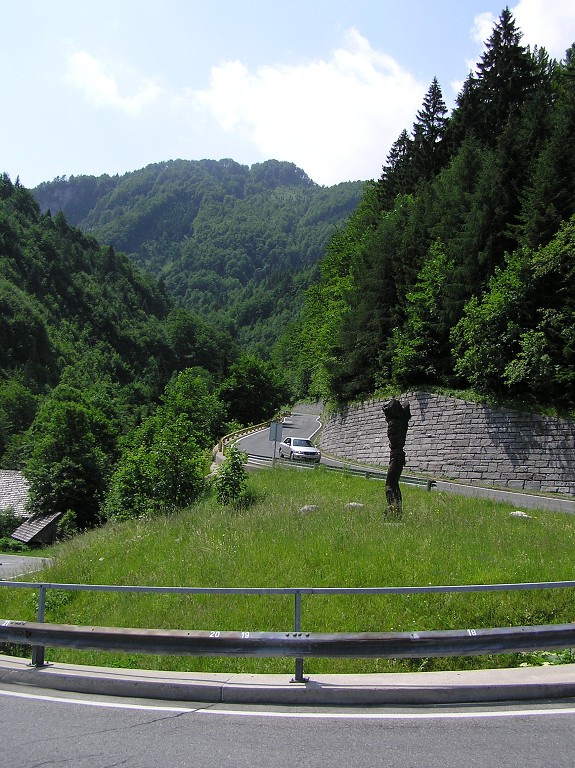 img00027.jpg