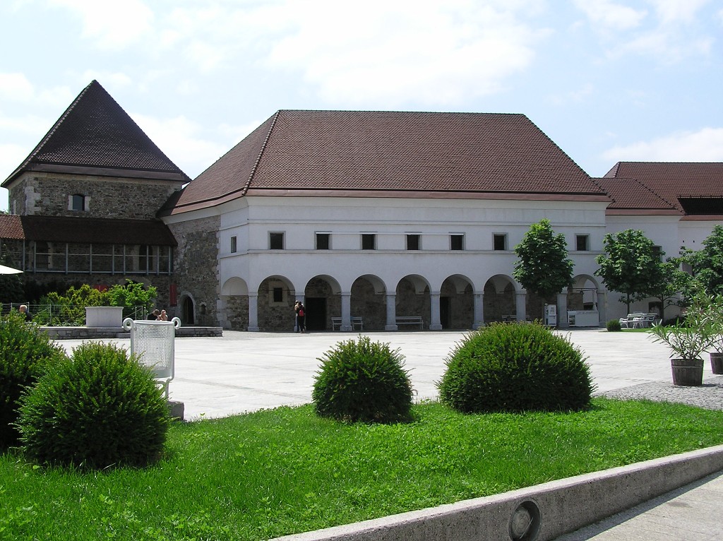img00062.jpg