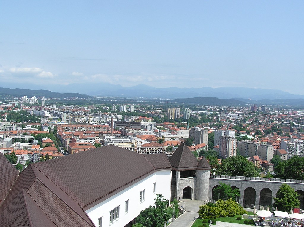 img00064.jpg