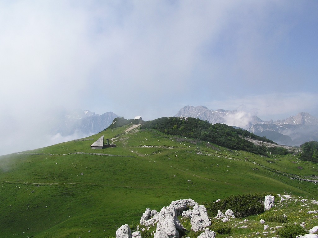 img00100.jpg
