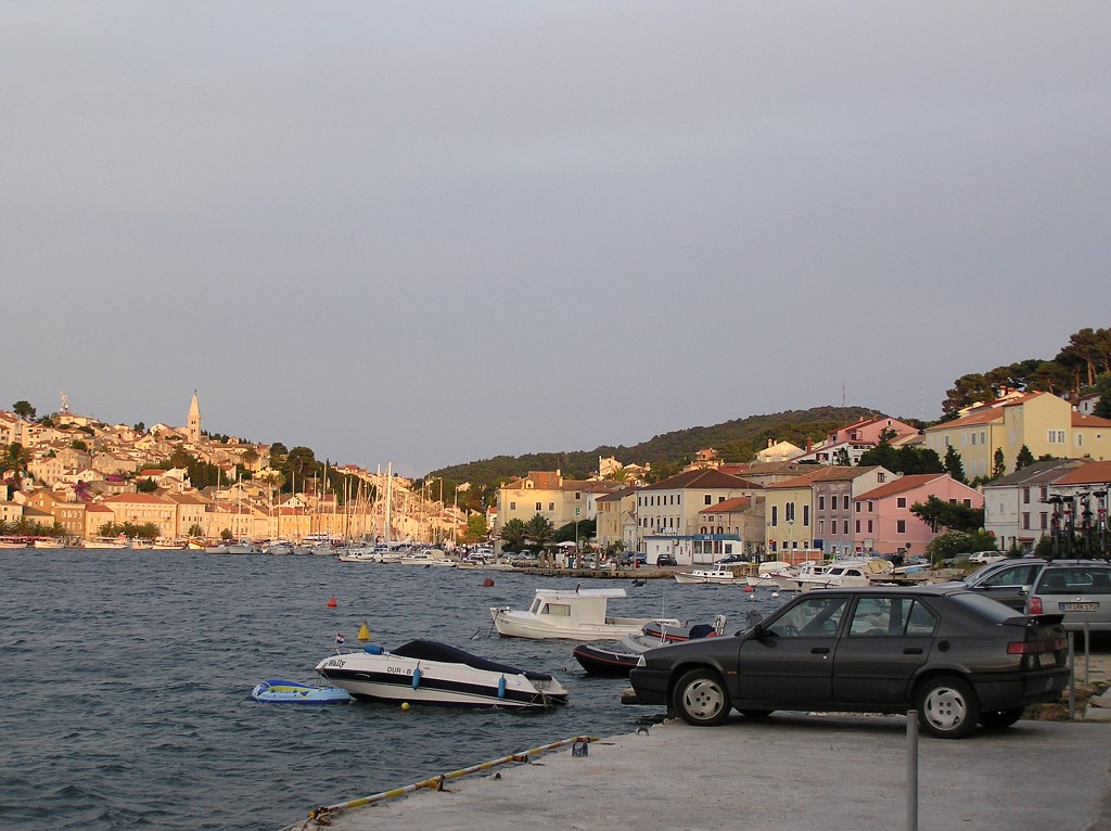 img00232.jpg