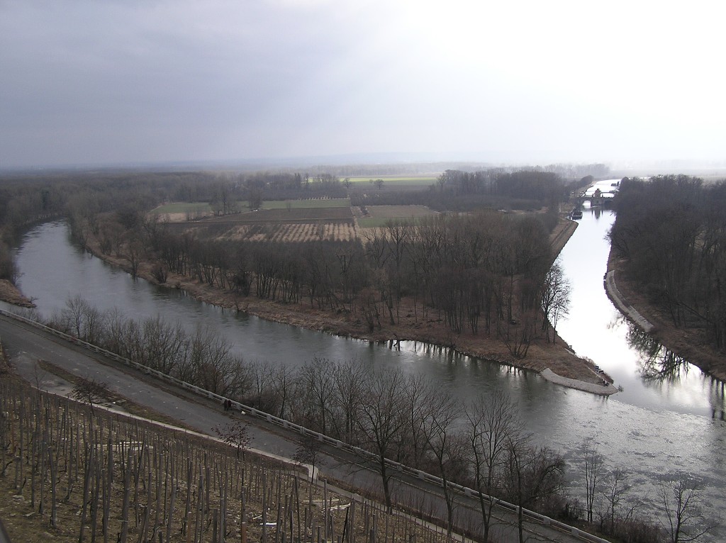 img00027.jpg
