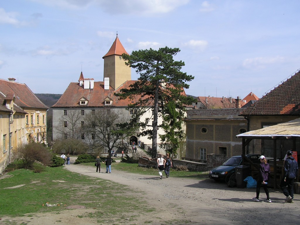 img00028.jpg
