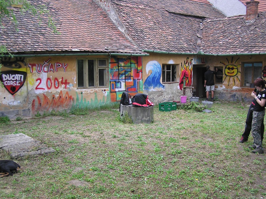 img00053.jpg