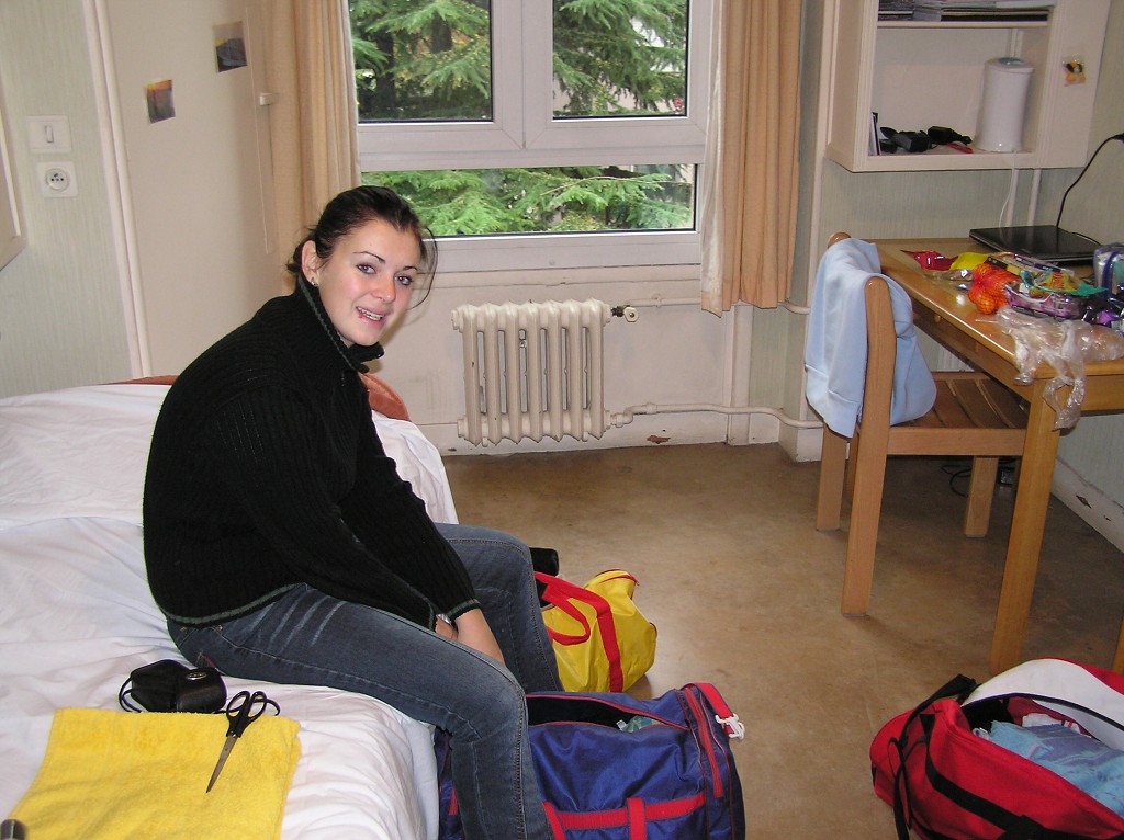 img00002.jpg