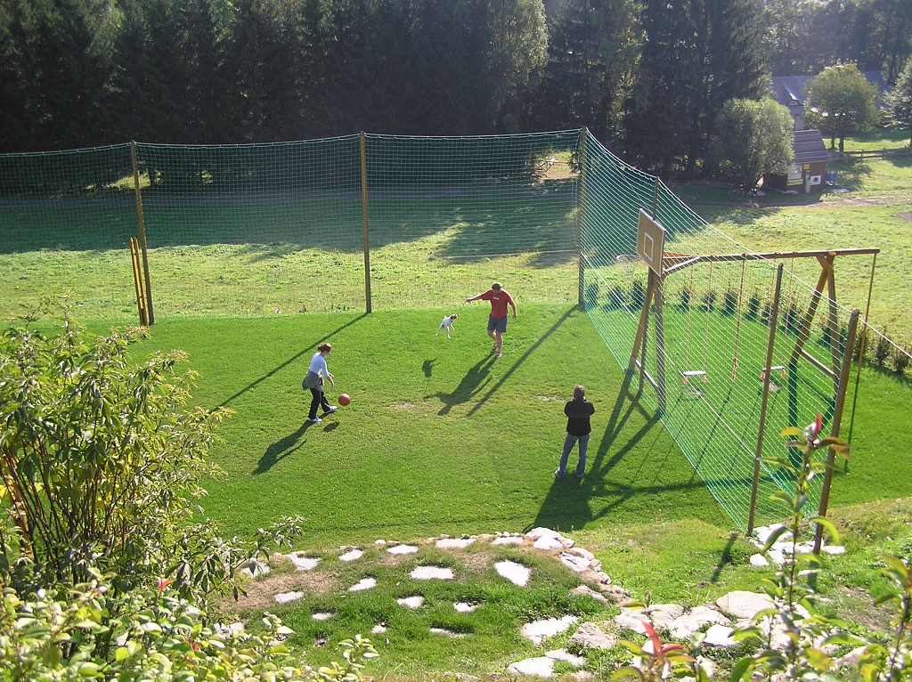 img00107.jpg