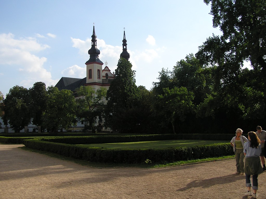 img00128.jpg