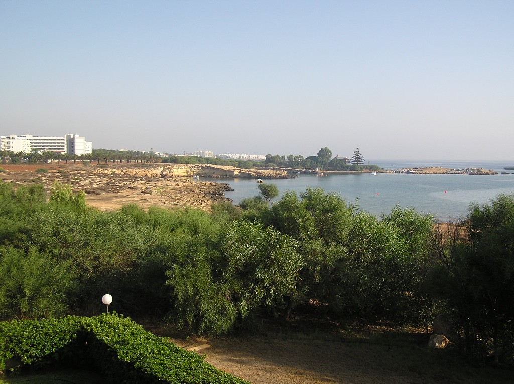 img00004.jpg