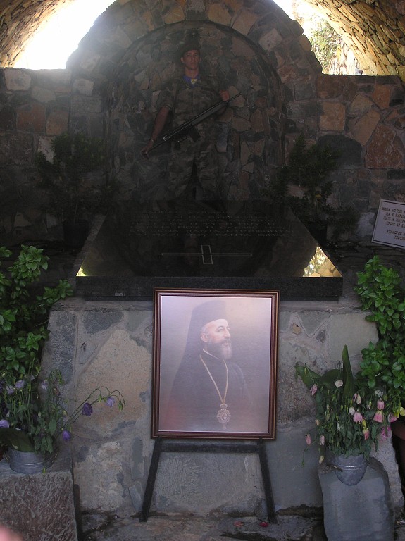 img00132.jpg