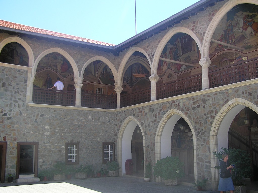 img00138.jpg