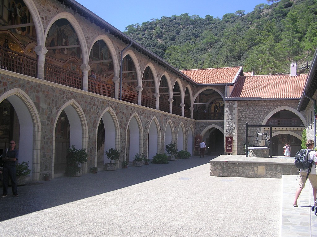 img00139.jpg