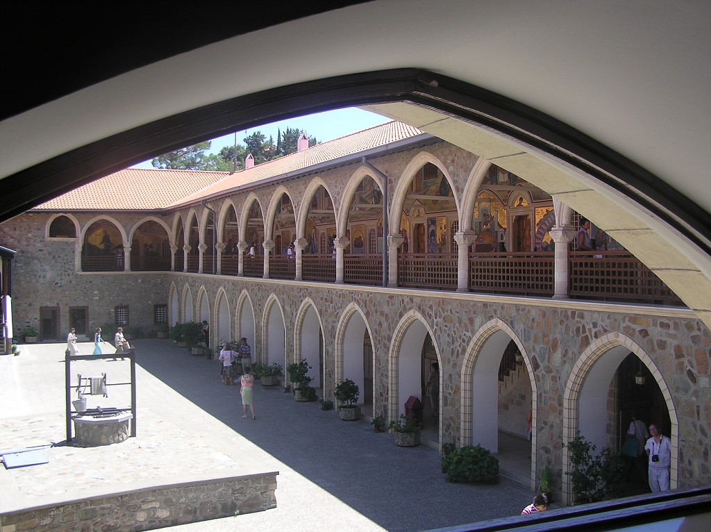 img00143.jpg