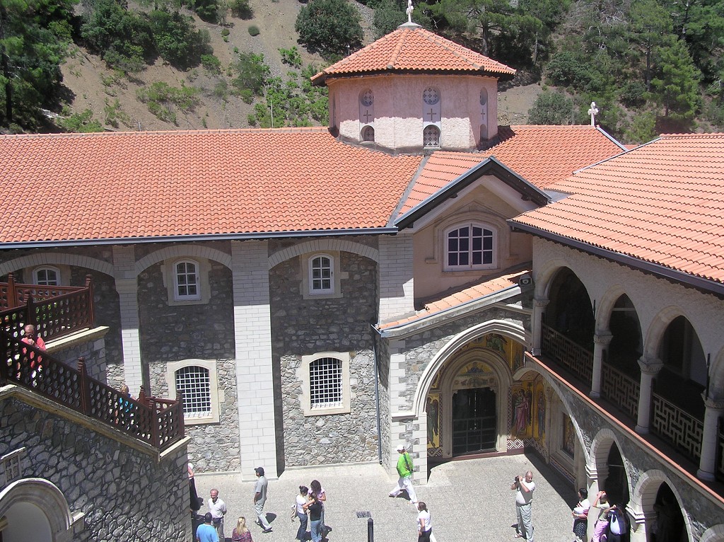 img00144.jpg
