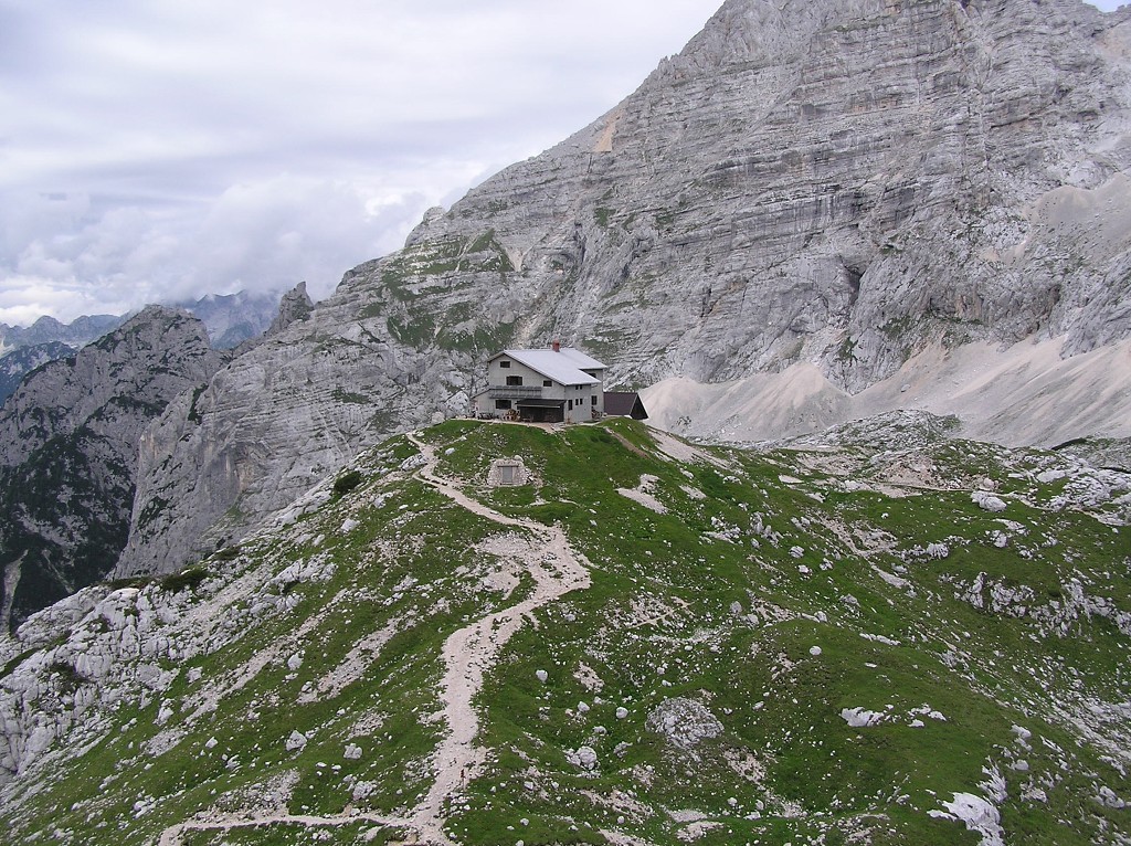 img00064.jpg