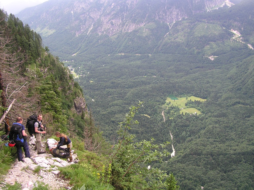 img00077.jpg
