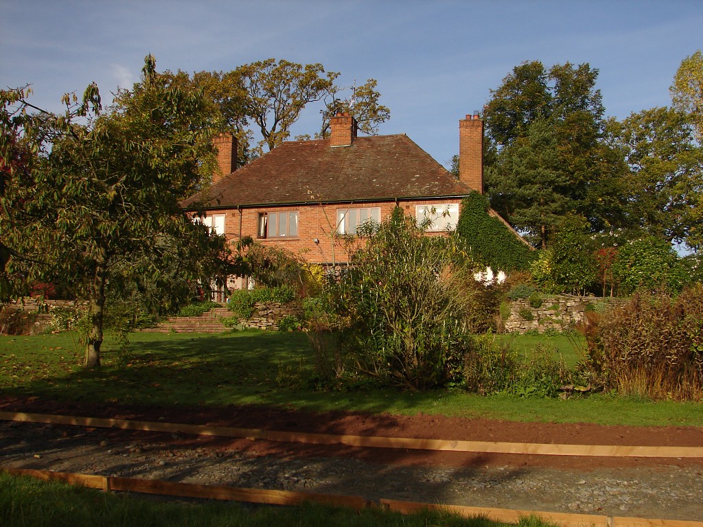 img00257.jpg